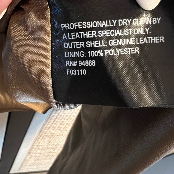 Genuine Leather Blazer by Ashley Bernardo. Bronze color. Size XL. - Picture 6 of 10